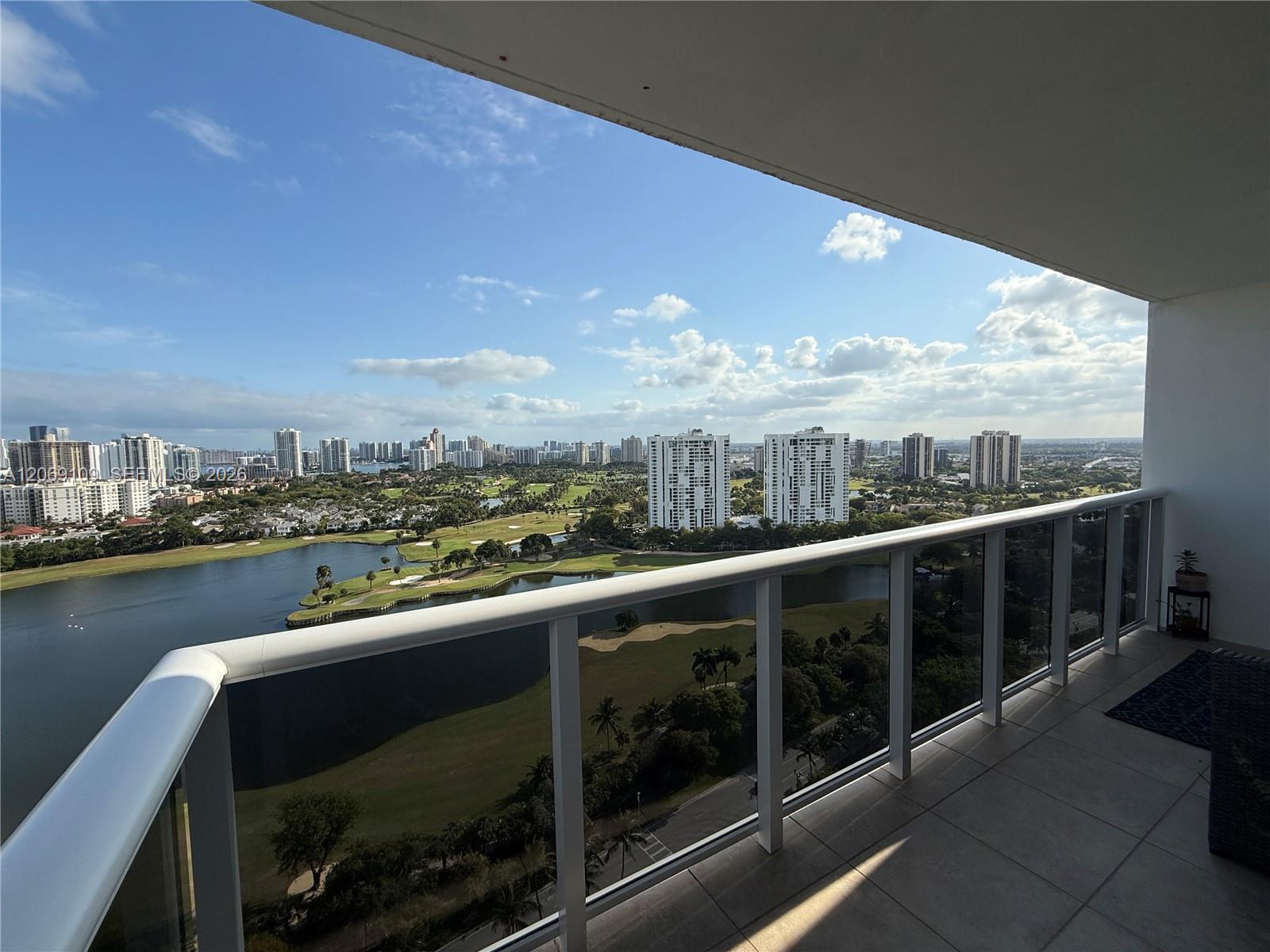 3625 N Country Club Dr, Aventura FL 33180 photo 5