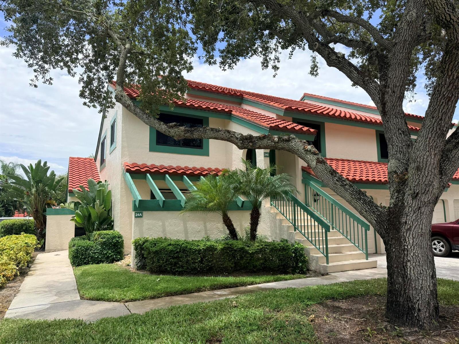 24 LEXINGTON Lane W # A, Palm Beach Gardens FL 33418 photo 2