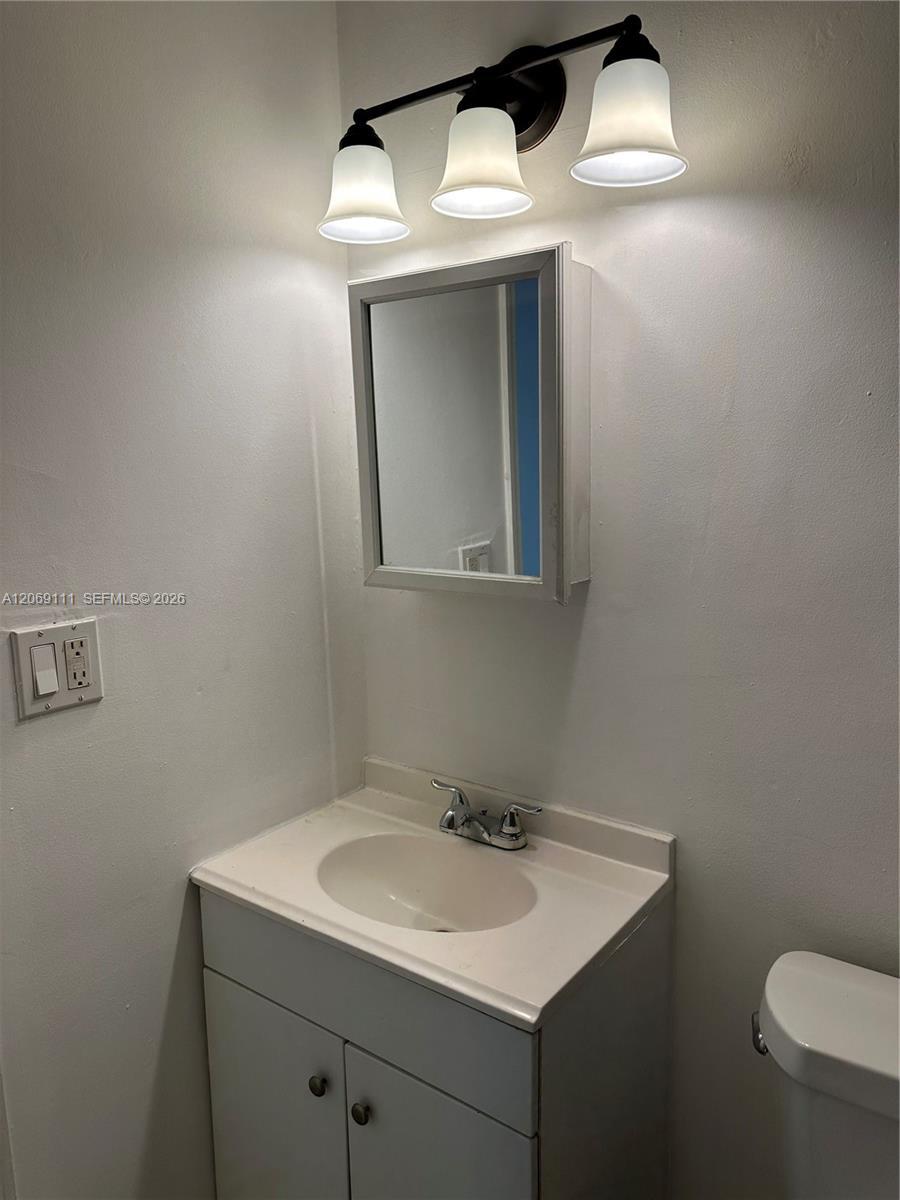 2222 Van Buren St # 12, Hollywood FL 33020 photo 4