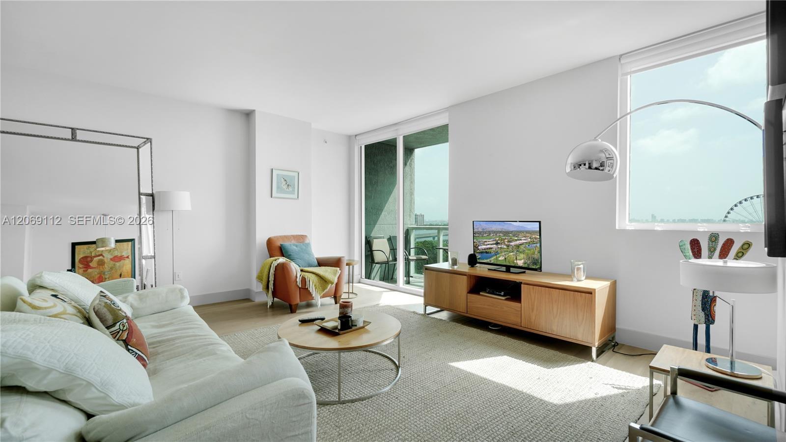 244 Biscayne Blvd # 2109, Miami FL 33132 photo 5