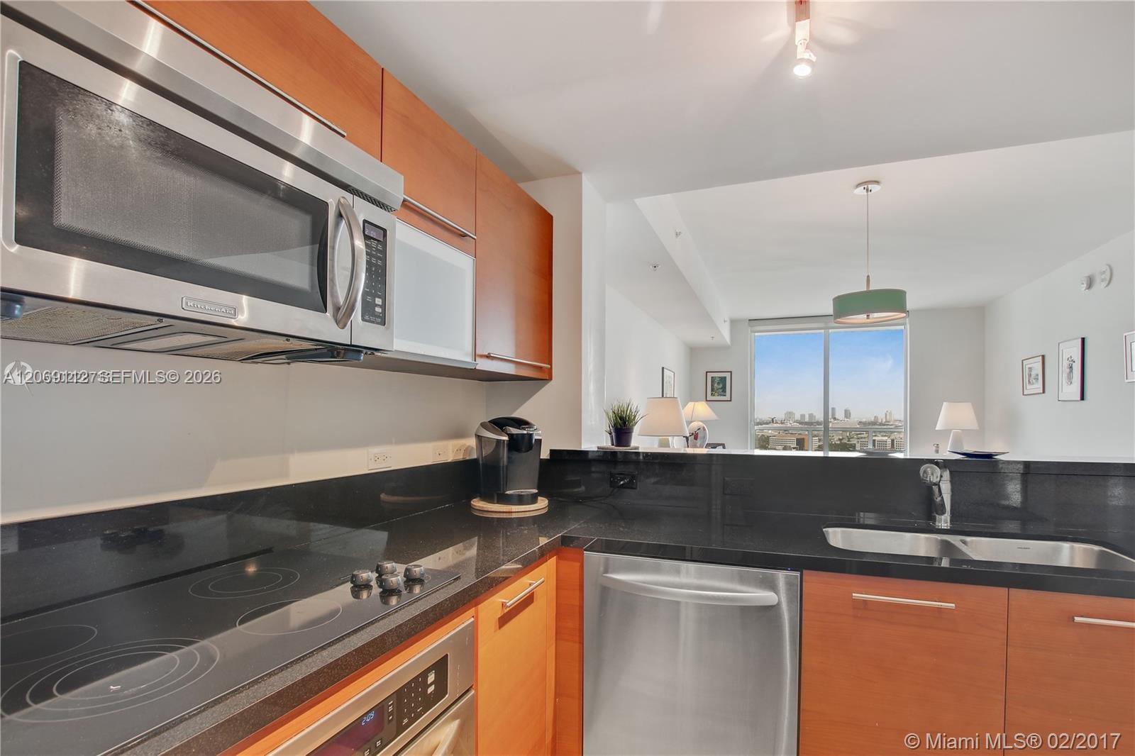 244 Biscayne Blvd # 2109, Miami FL 33132 photo 4