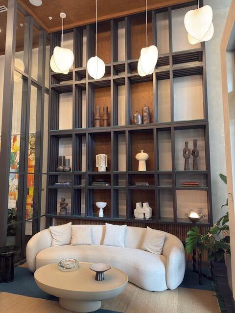 11 NE 6TH Street # 2215, Miami FL 33132 photo 3