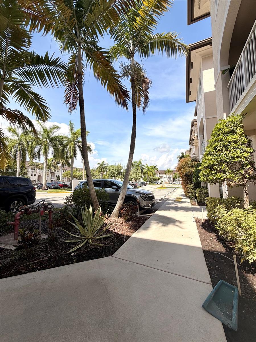 11603 NW 89th St # 109, Doral FL 33178 photo 2