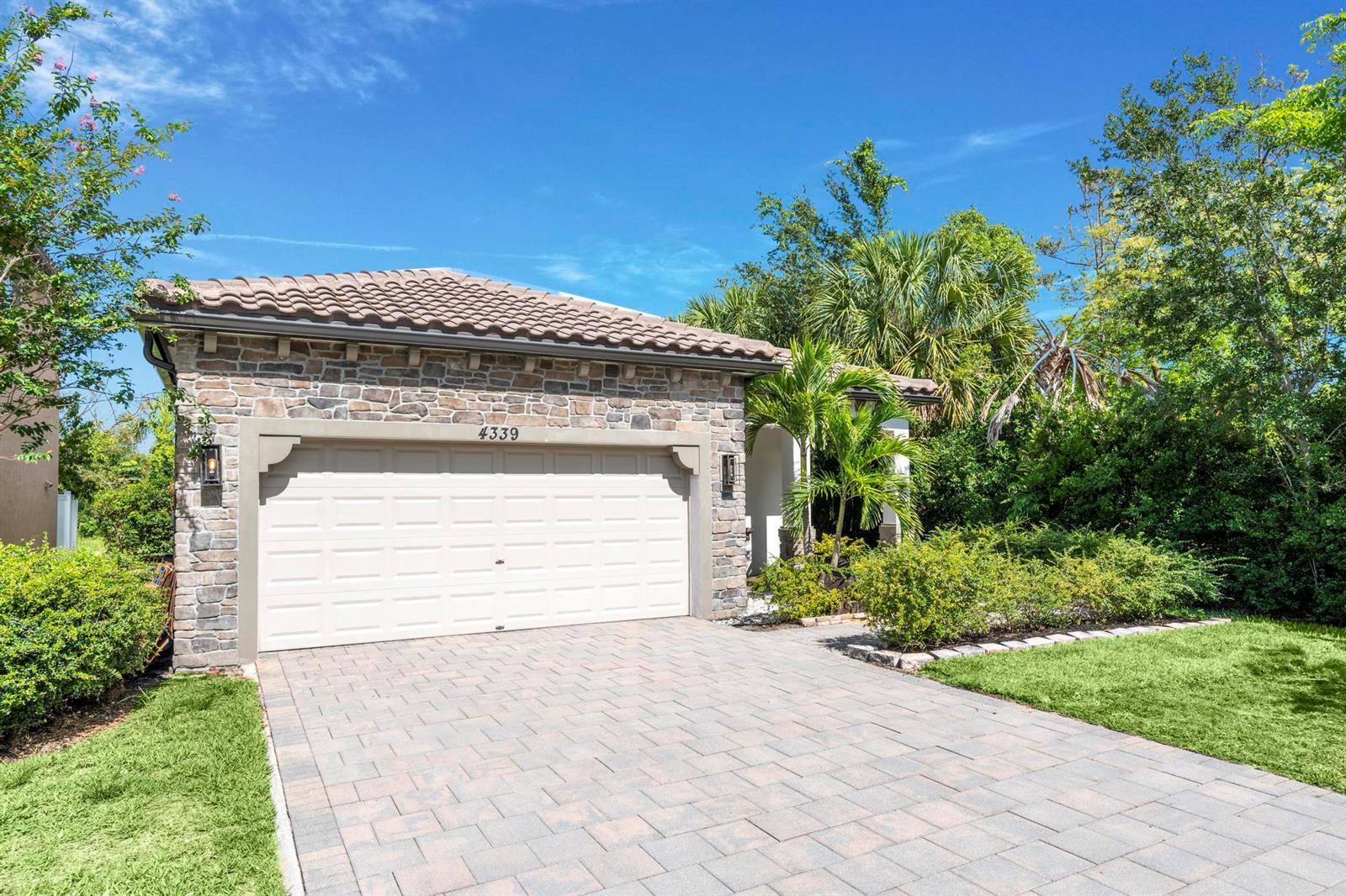 4339 Buena Tara Drive, West Palm Beach FL 33413 photo 3