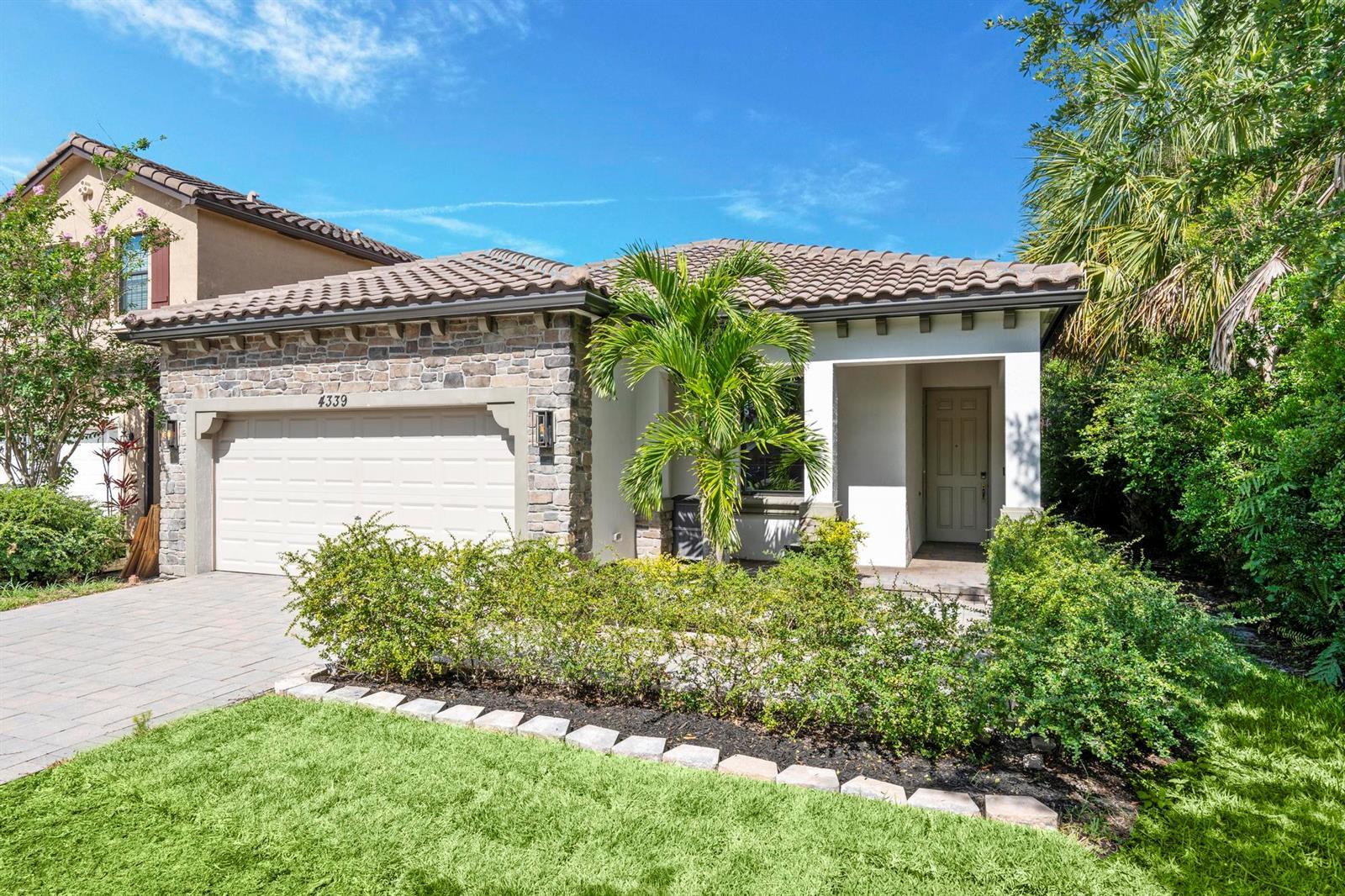4339 Buena Tara Drive, West Palm Beach FL 33413 photo 4