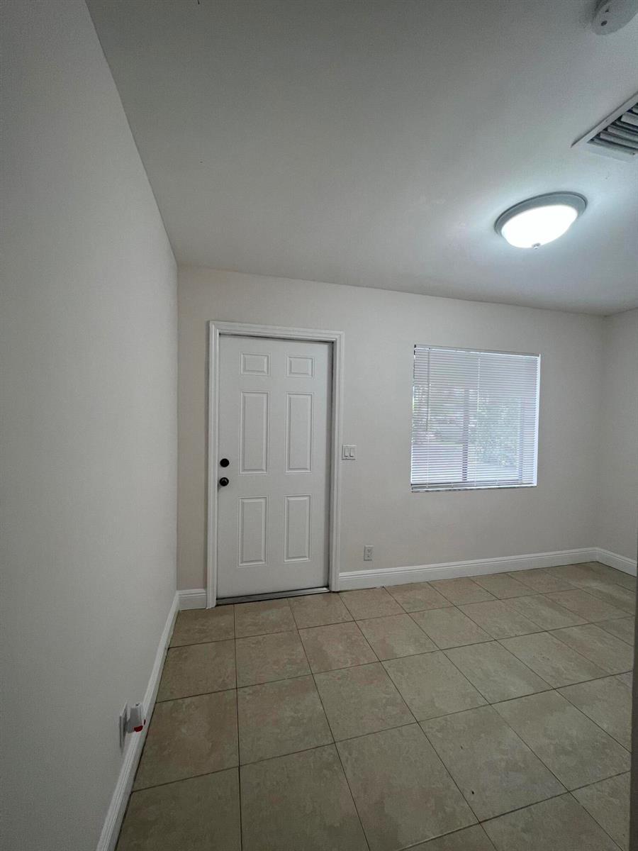 508 57th Street # 1, West Palm Beach FL 33407 photo 4