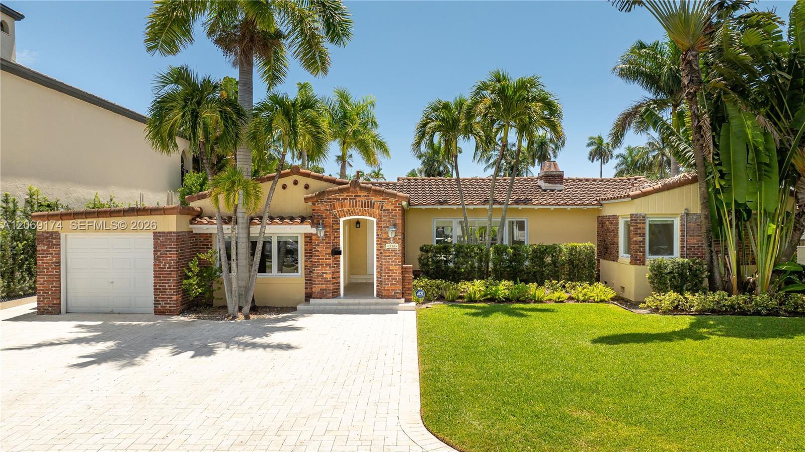 330 Coconut Isle Dr, Fort Lauderdale FL 33301 photo 2