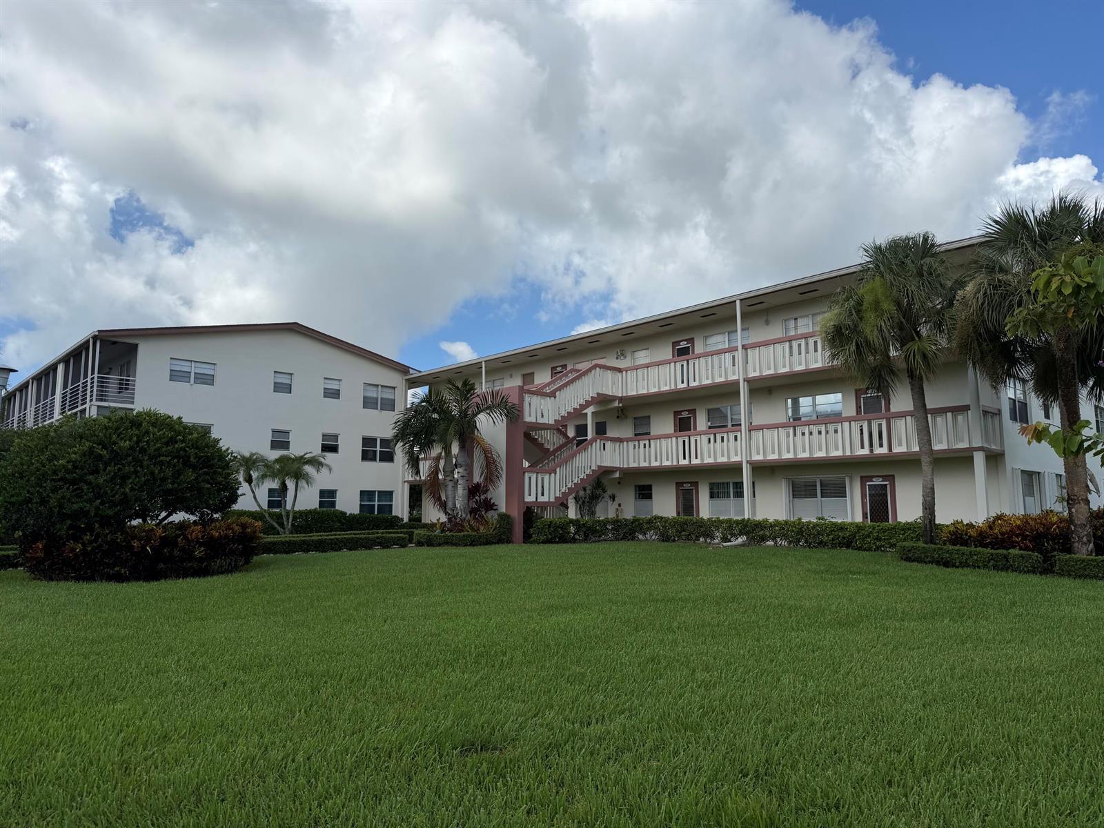 353 PRESTON I Drive, Boca Raton FL 33434