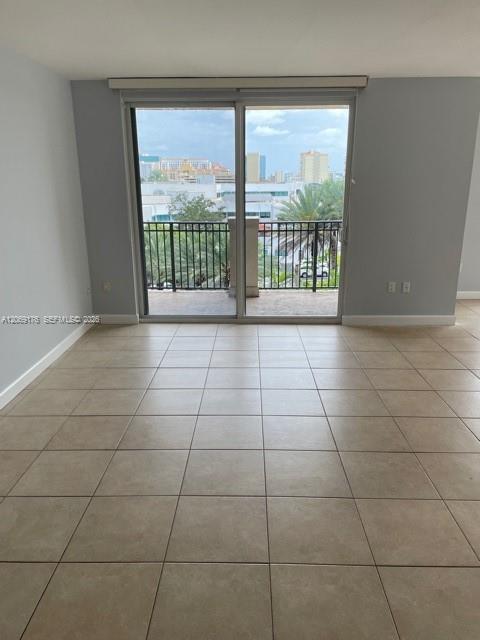 2650 SW 37th Ave # 501, Miami FL 33133 photo 4