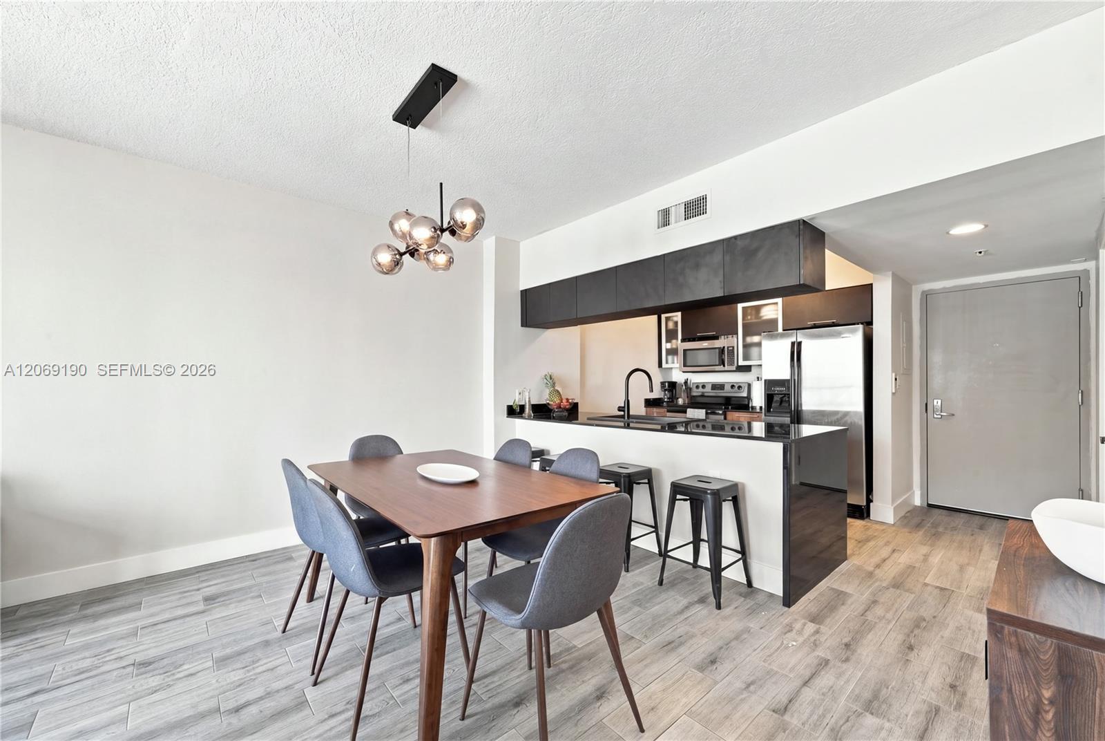 1750 N Bayshore Dr # 1912, Miami FL 33132 photo 2