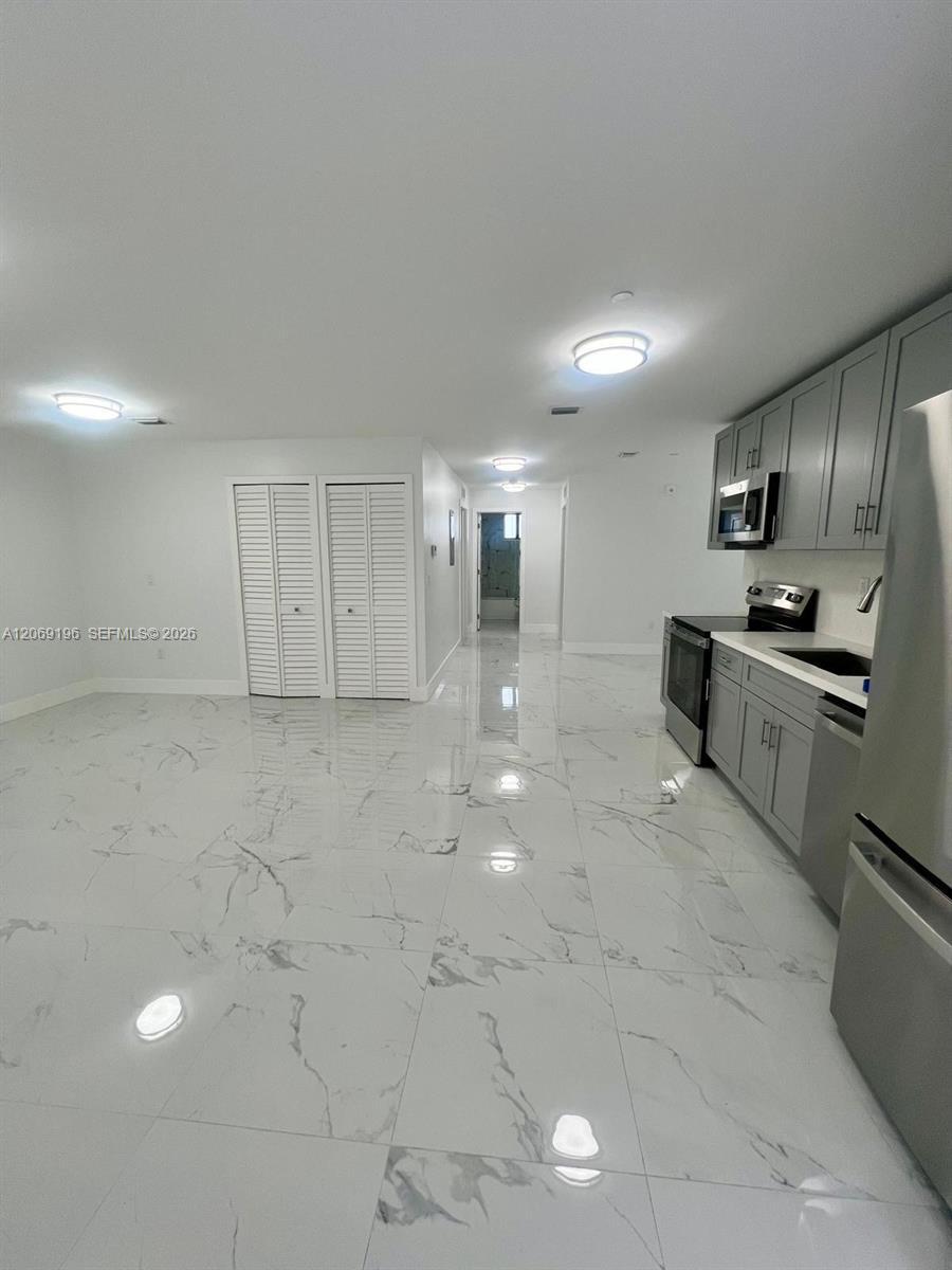 1860 NW 19th St # 201, Miami FL 33125 photo 5