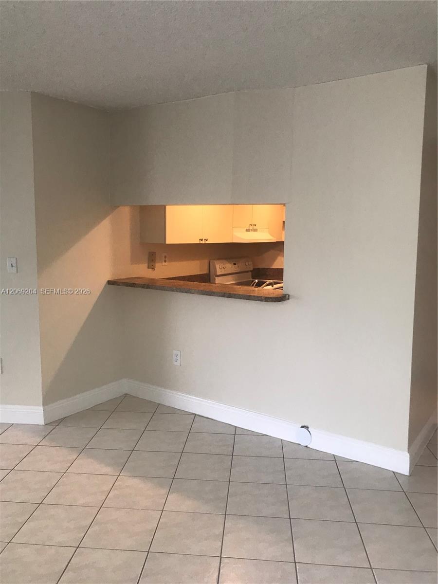 7125 NW 186th St # B106, Hialeah FL 33015 photo 3