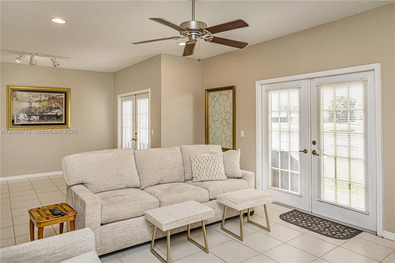 1647 Hawthorne Pl, Wellington FL 33414 photo 5