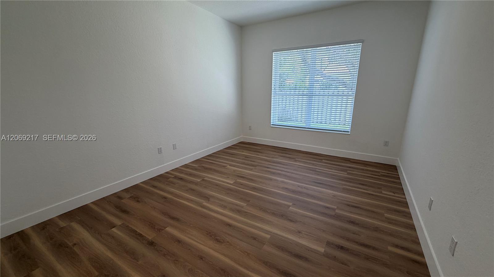 19089 NW 23rd Ct, Pembroke Pines FL 33029 photo 5
