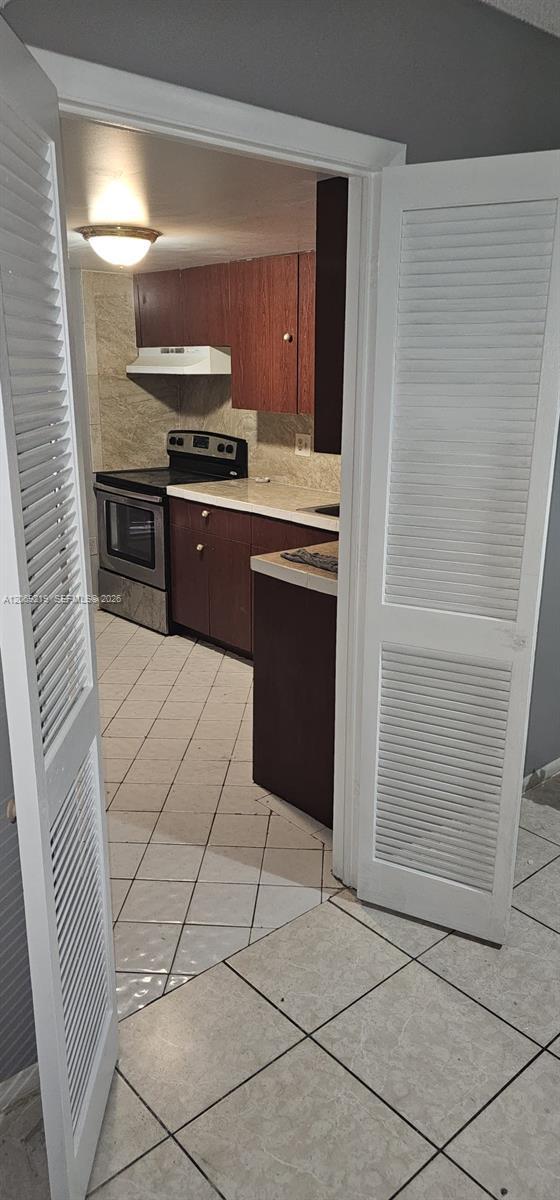 4168 Inverrary Dr # 112, Lauderhill FL 33319 photo 3