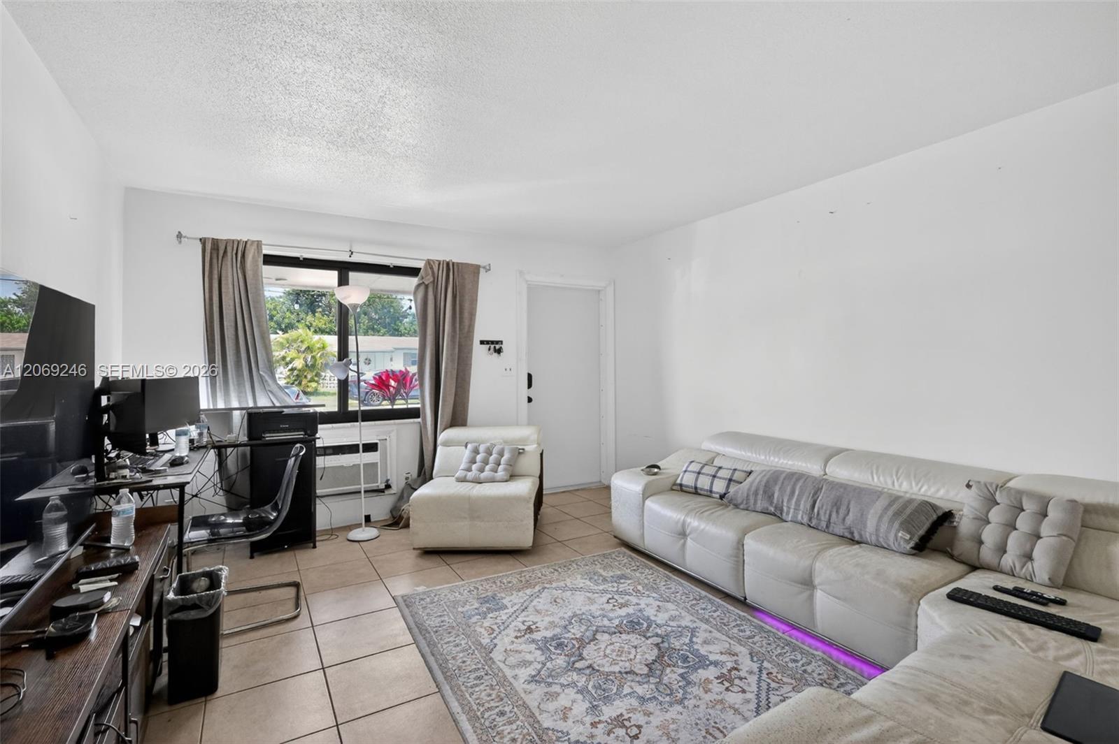 5816 Cleveland St # 2, Hollywood FL 33021 photo 4