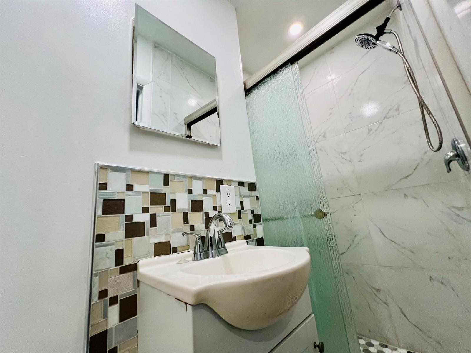 3387 NW 37TH Avenue, Lauderdale Lakes FL 33309 photo 4