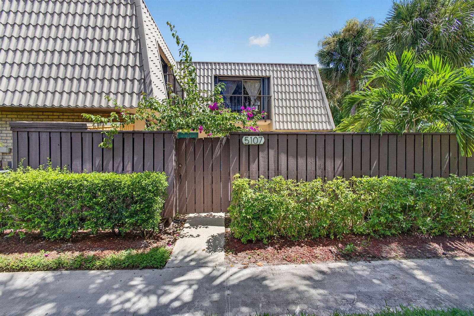 5107 51ST Way, West Palm Beach FL 33409