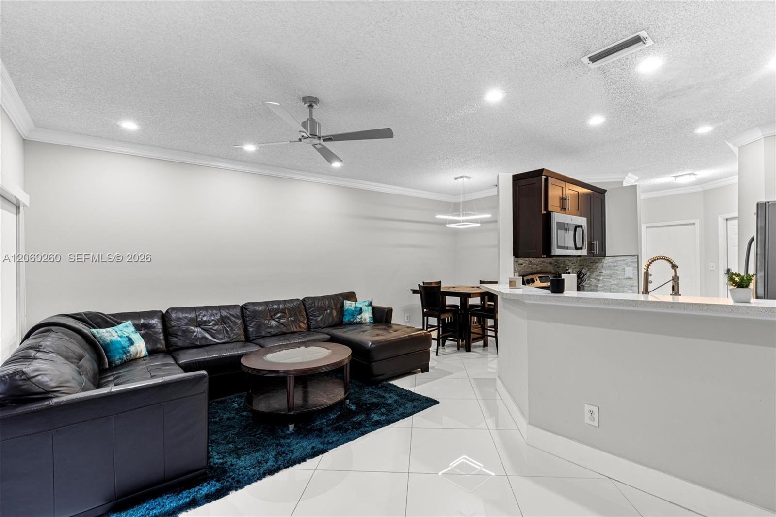 12110 SW 2nd St, Pembroke Pines FL 33025 photo 5