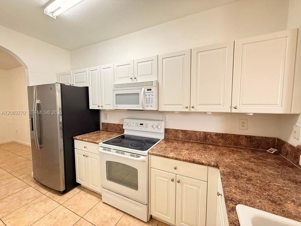 230 SE 29th Ave # 12, Homestead FL 33033 photo 5
