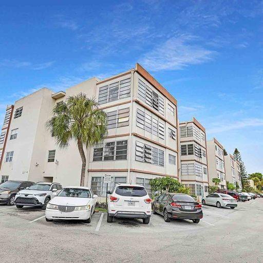 4046 NW 19TH Street # 210, Lauderhill FL 33313 photo 2