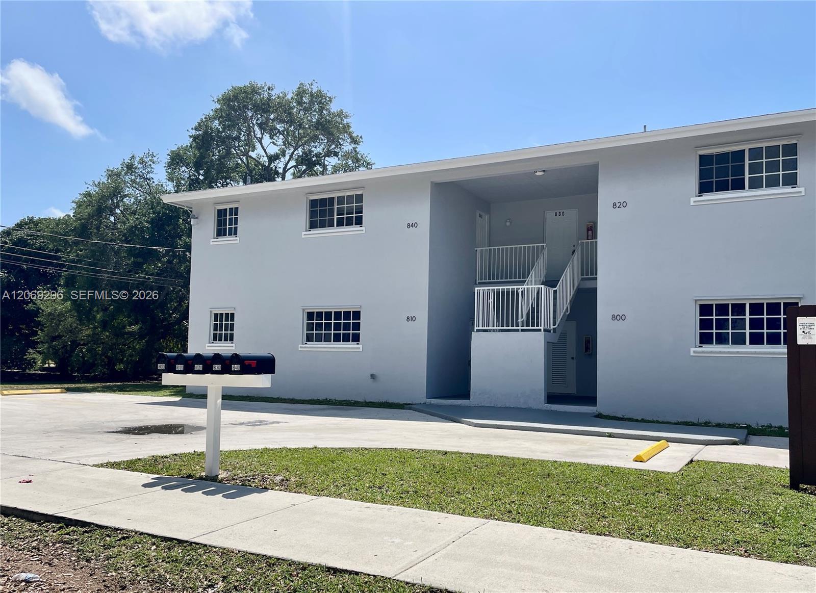 800 SW 10th Ave # 830, Hallandale Beach FL 33009 photo 2