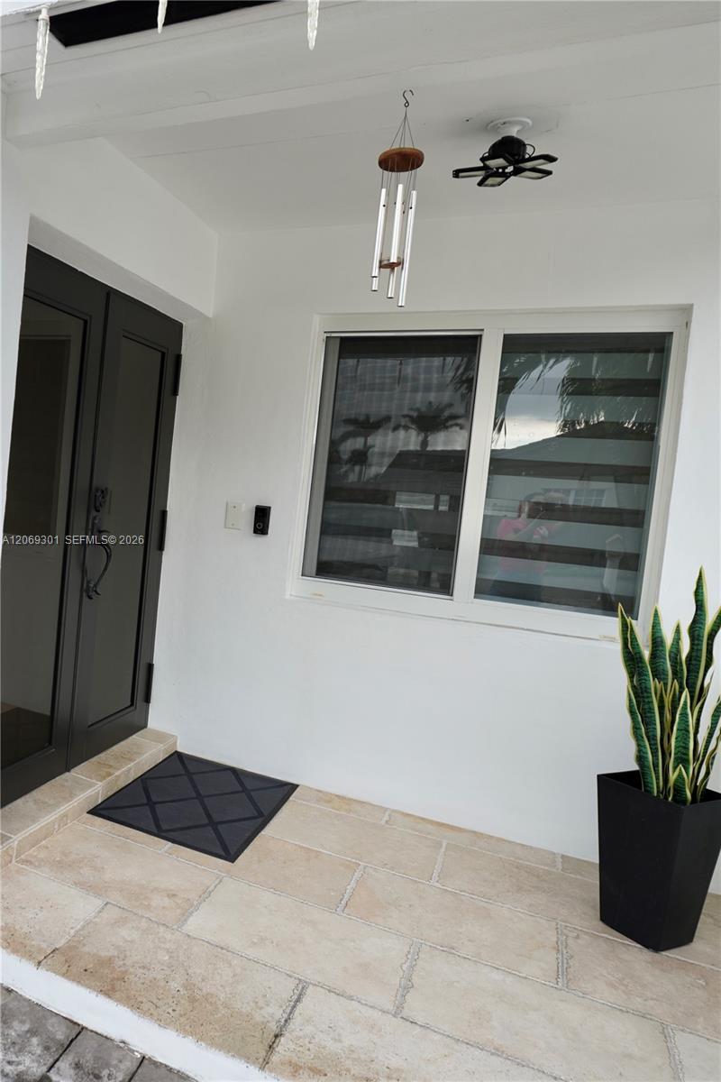 10157 NW 129th Ter # 0, Hialeah Gardens FL 33018 photo 2