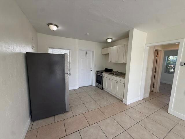 1913 Division Avenue # 102, West Palm Beach FL 33407 photo 4