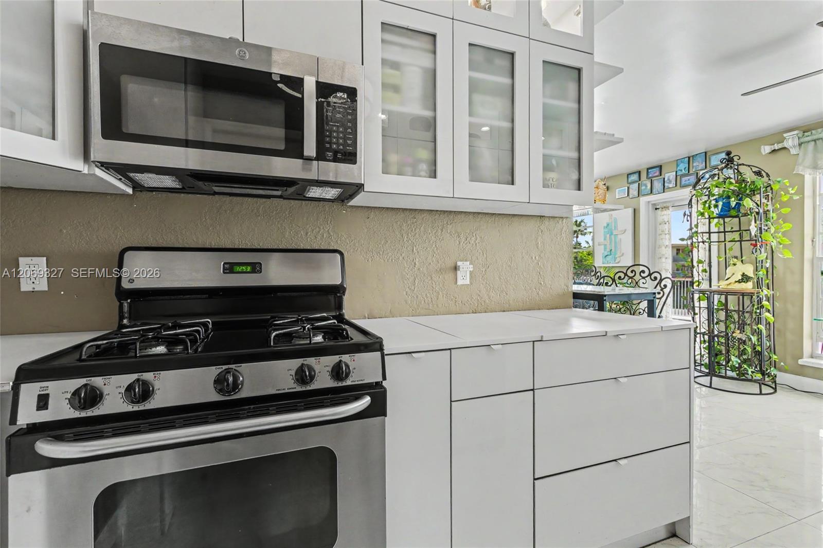 350 S Shore Dr # 15, Miami Beach FL 33141 photo 4
