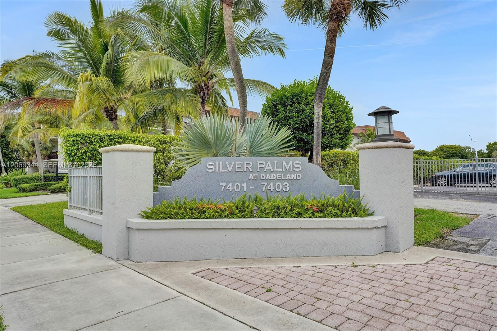 7401 SW 82nd St # 302S, Miami FL 33143 photo 2
