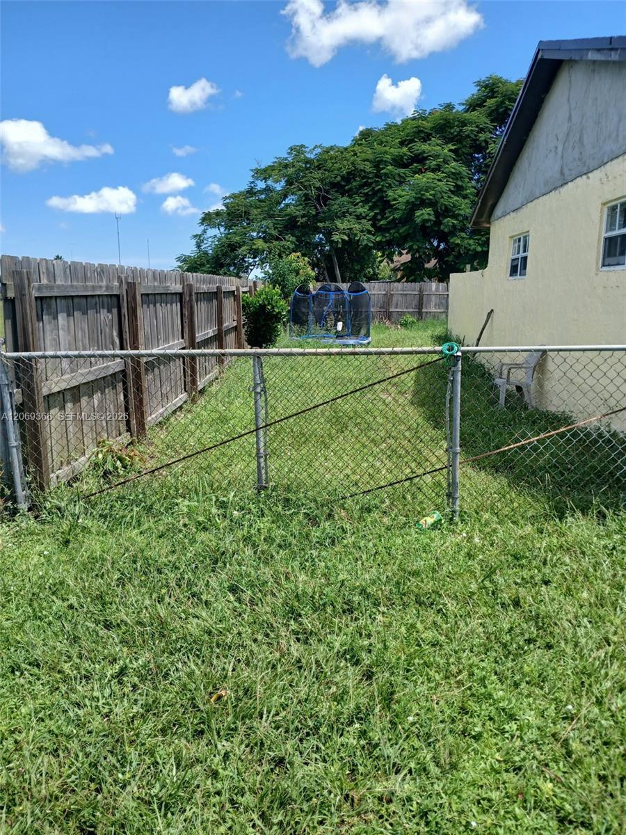 3009 NW 204th Ter, Miami Gardens FL 33056 photo 5