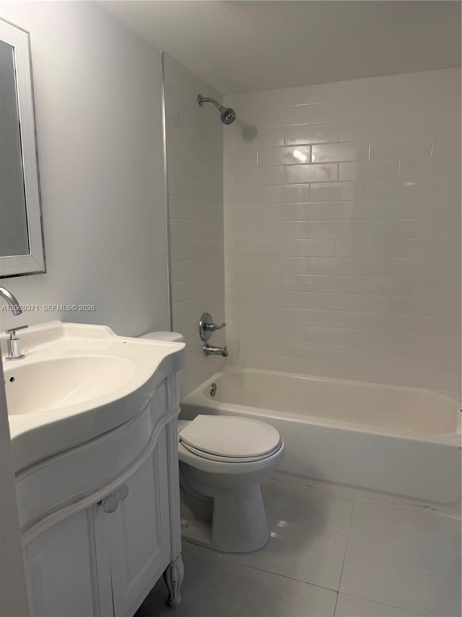 11750 SW 18th St # 1, Miami FL 33175 photo 4