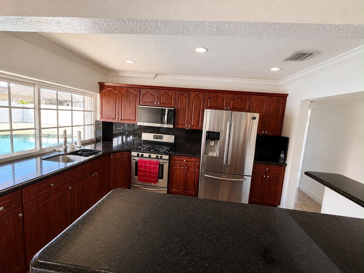 10955 SW 177th Ter, Miami FL 33157 photo 3