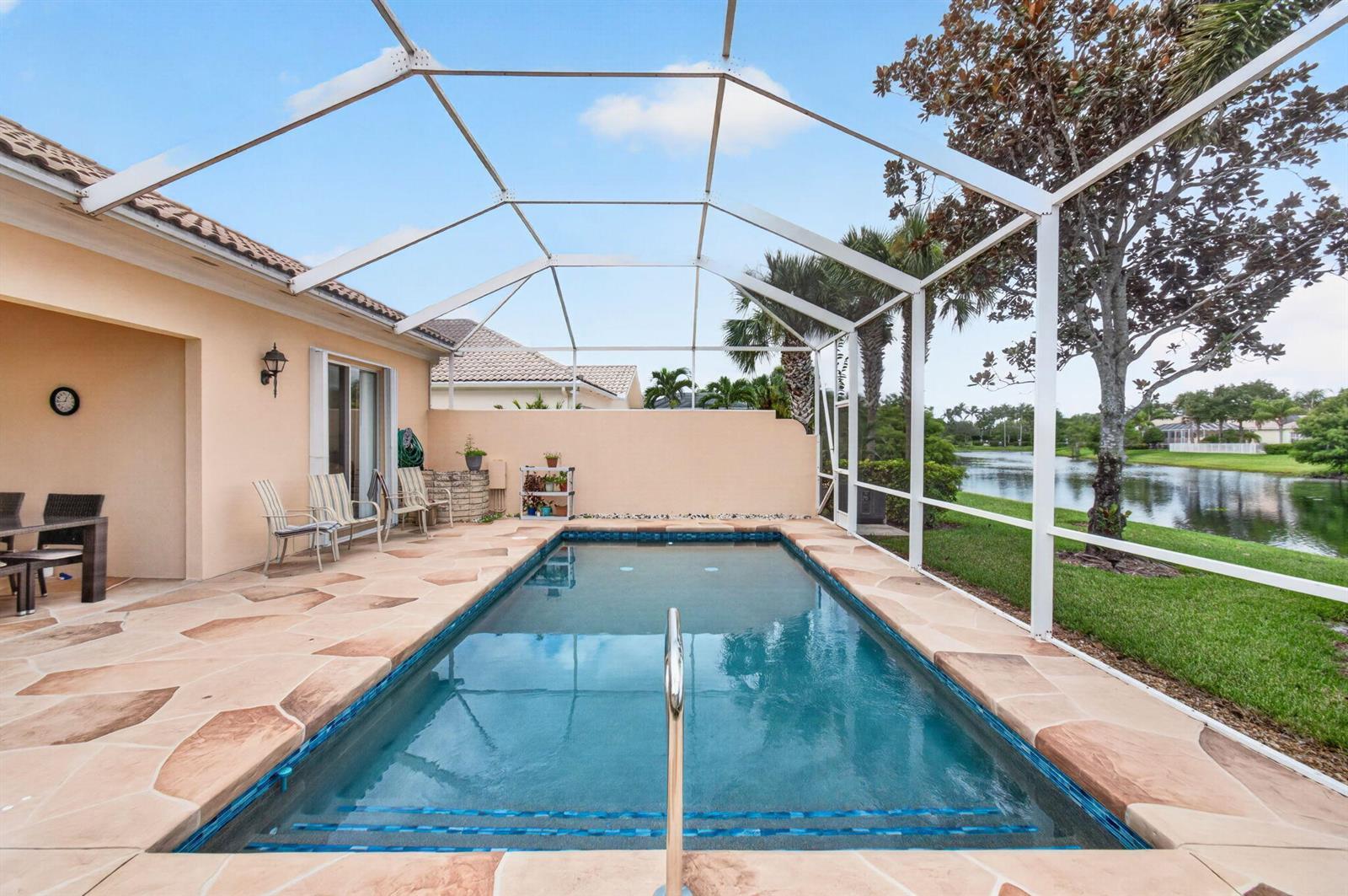 8317 Xanthus Lane, Wellington FL 33414 photo 2