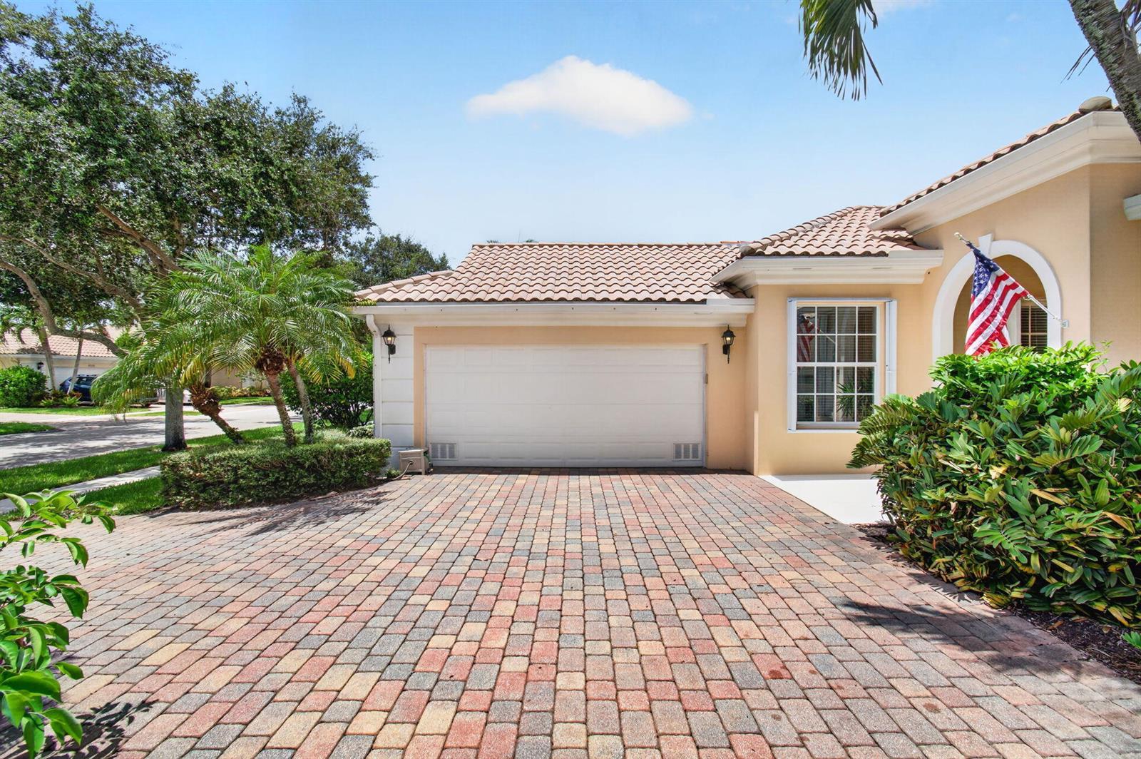 8317 Xanthus Lane, Wellington FL 33414 photo 3