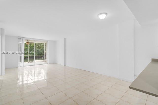 3660 NE 166th St # 114, North Miami Beach FL 33160 photo 2