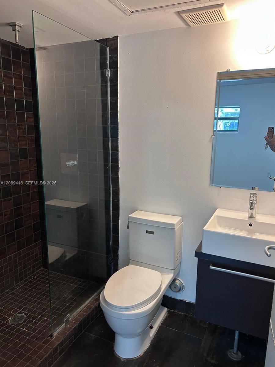 1560 Pennsylvania Ave # 222, Miami Beach FL 33139 photo 2