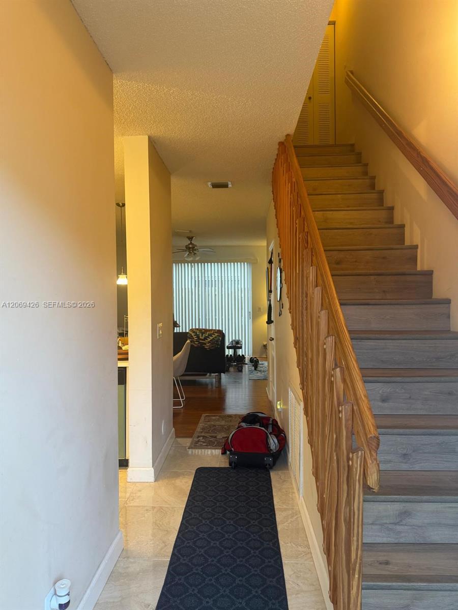 820 NE 212th Ter # 4, Miami FL 33179