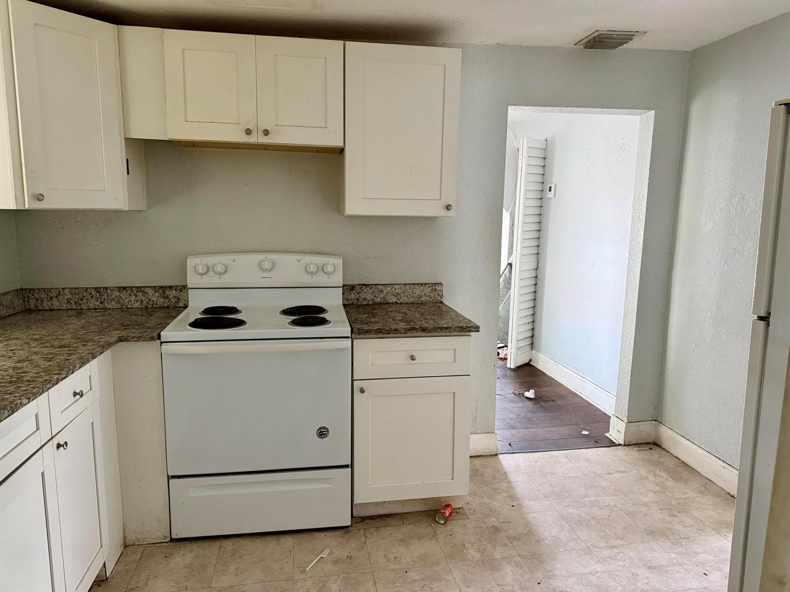 1108 State Street, West Palm Beach FL 33407 photo 5