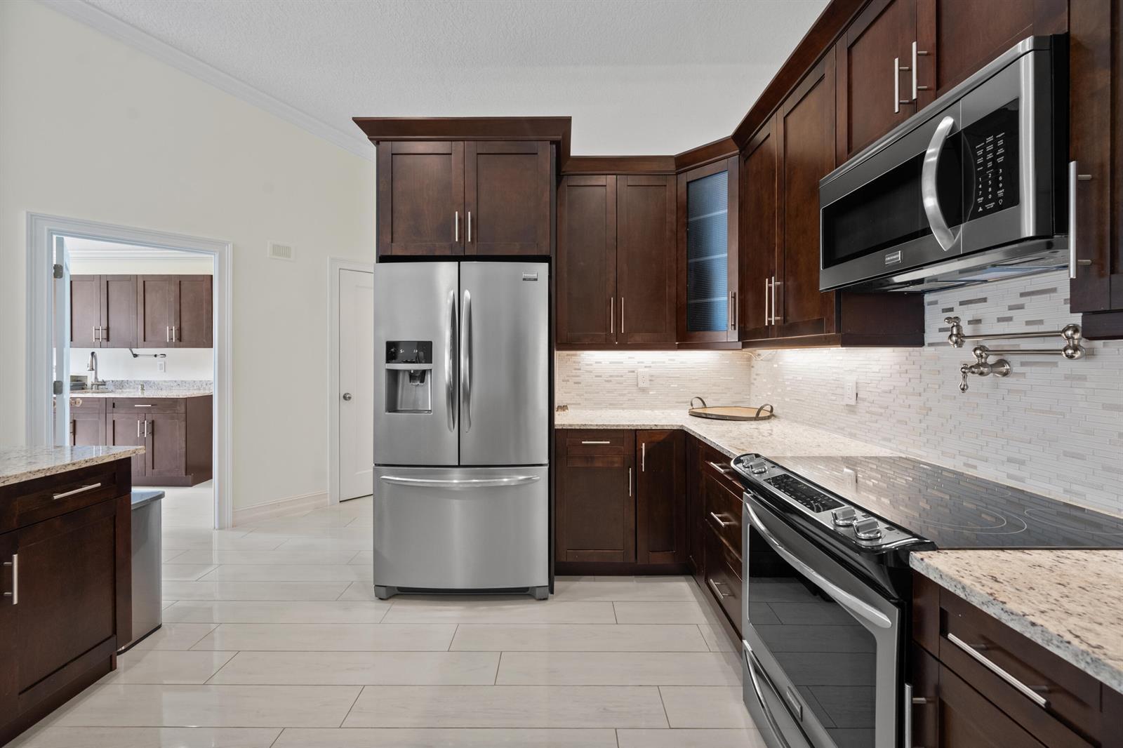 13741 Sheffield Street, Wellington FL 33414 photo 5