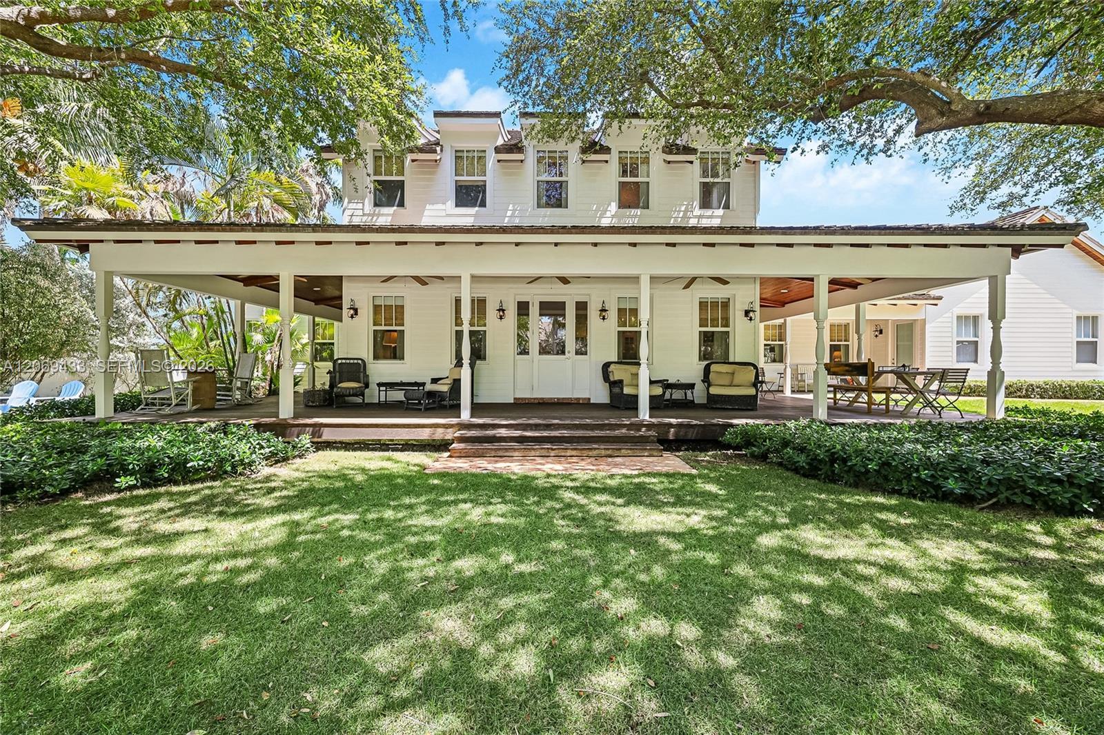 180 Ocean Blvd, Golden Beach FL 33160