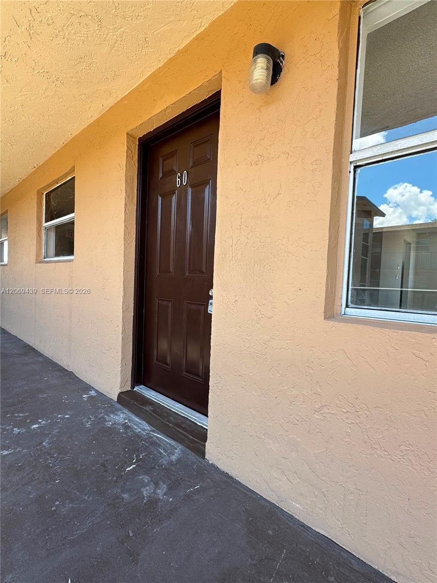 5441 W 24th Ave # 60, Hialeah FL 33016 photo 2