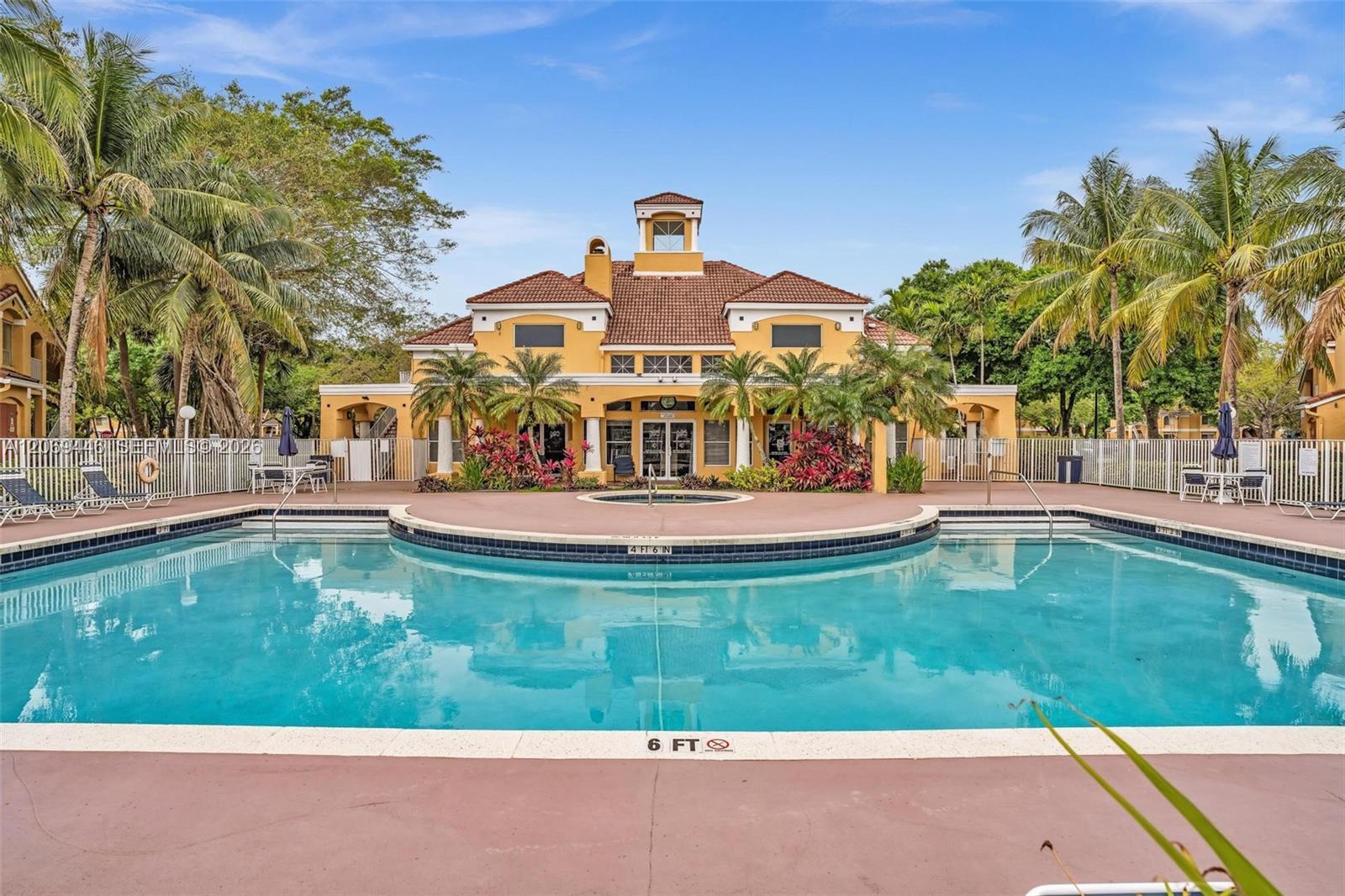 2667 NW 33rd St # 2413, Oakland Park FL 33309