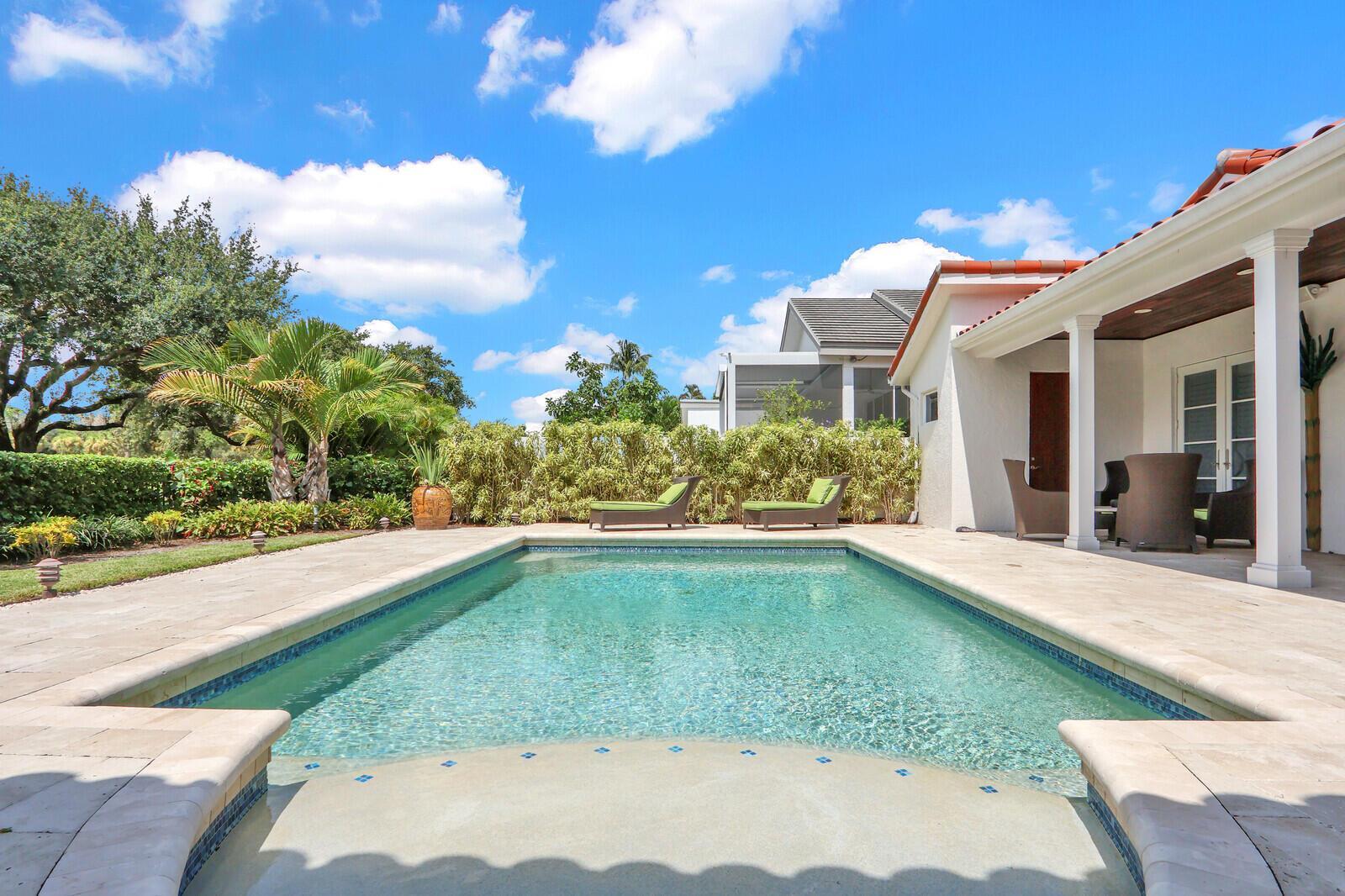 13620 Verde Drive, Palm Beach Gardens FL 33410 photo 4