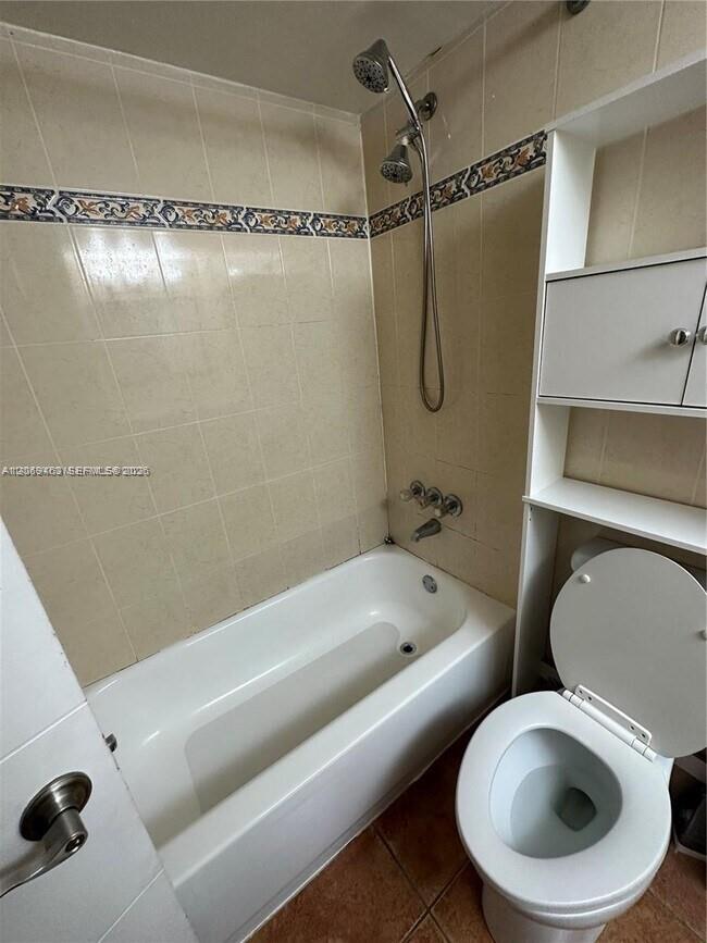 1801 S Treasure Dr # 112, North Bay Village FL 33141 photo 3