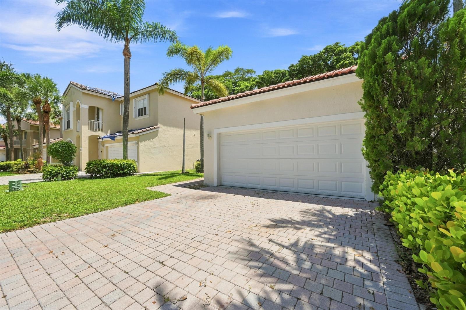 7778 NW 17th Place, Pembroke Pines FL 33024 photo 3