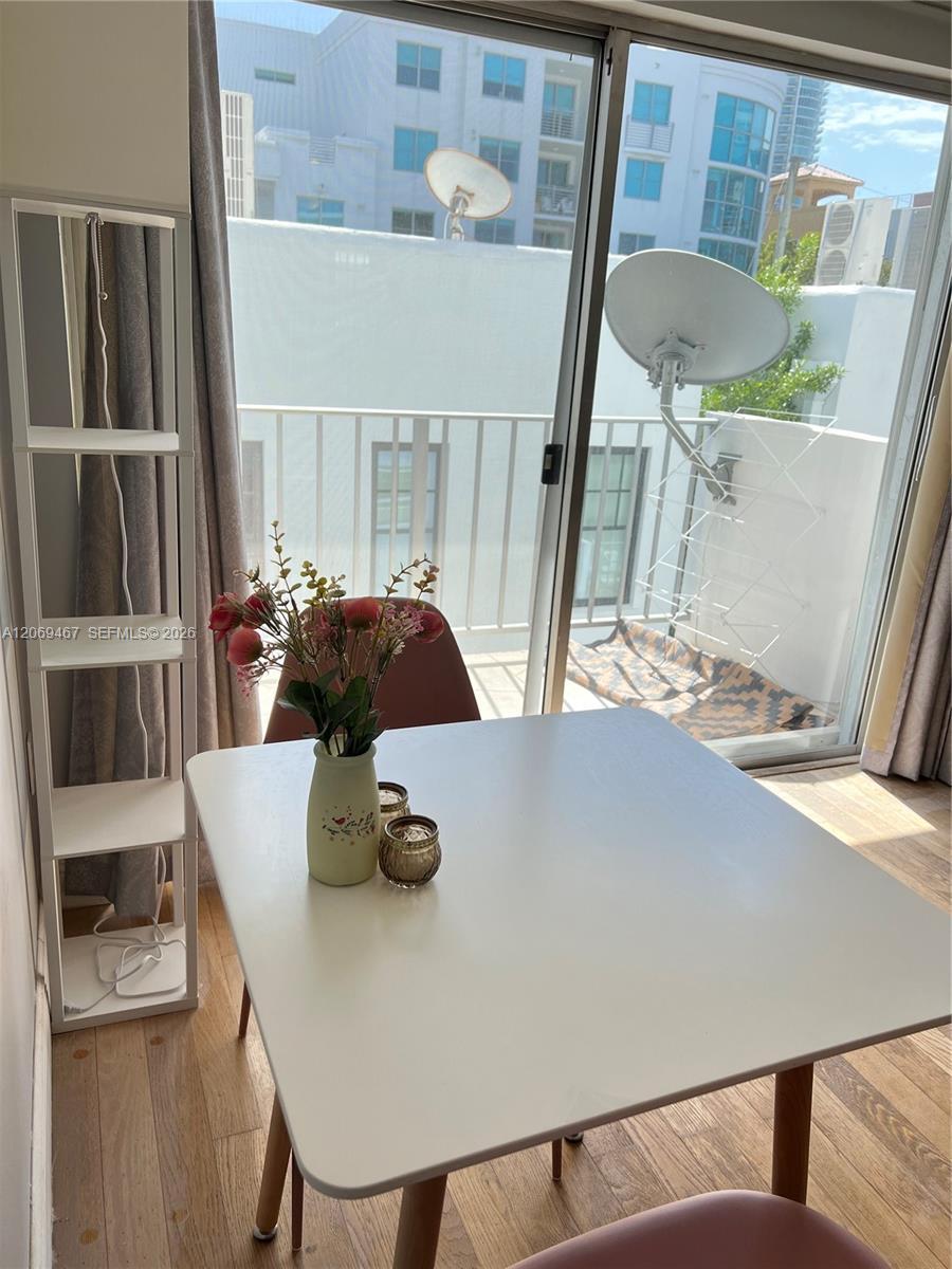 221 Meridian Ave # 305, Miami Beach FL 33139
