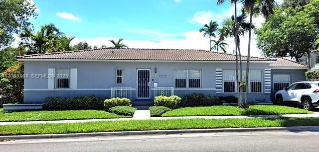 2470 SW 23rd Ave, Miami FL 33145 photo 2