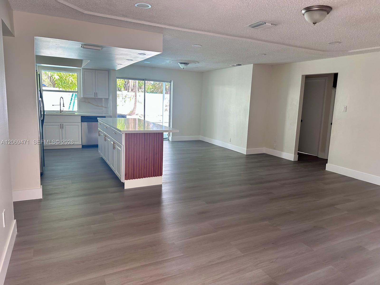 6777 NW 4th St # 0, Margate FL 33063 photo 2