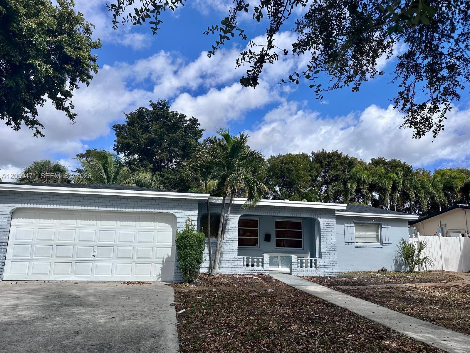 6777 NW 4th St # 0, Margate FL 33063
